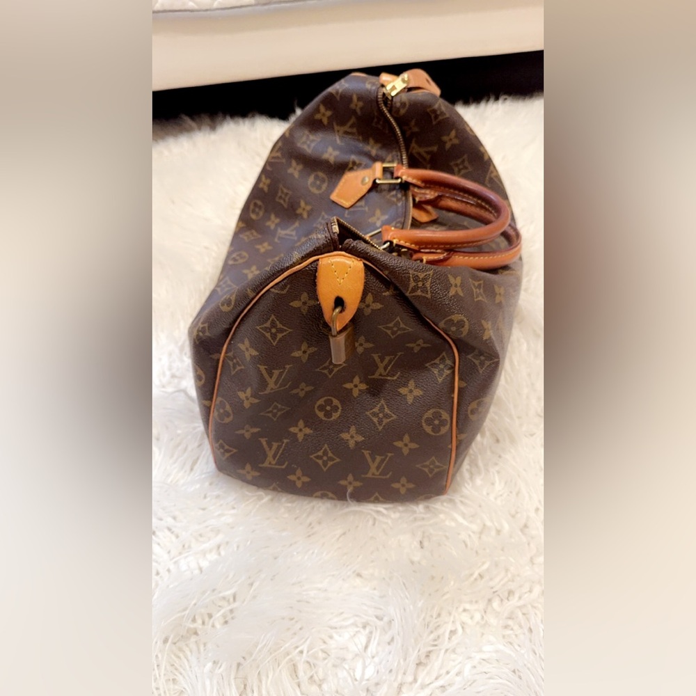 Louis Vuitton Speedy 35